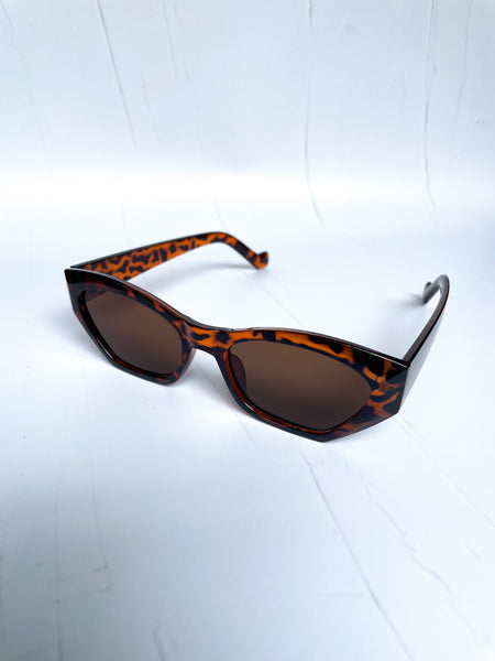 the beach day shades - leopard print