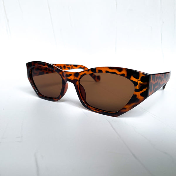 the beach day shades - leopard print